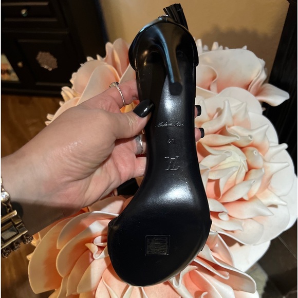 Authentic Louis Vuitton Heels—Like New! - Picture 11 of 13